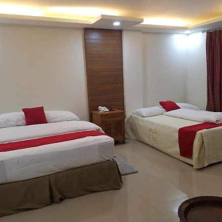 La Anclar Hotel Davao City Exteriör bild