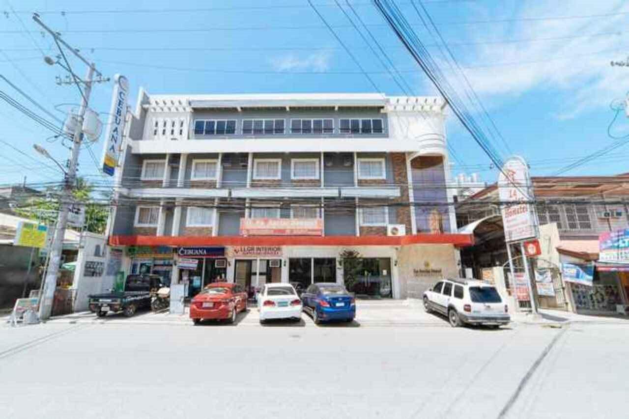 La Anclar Hotel Davao City Exteriör bild