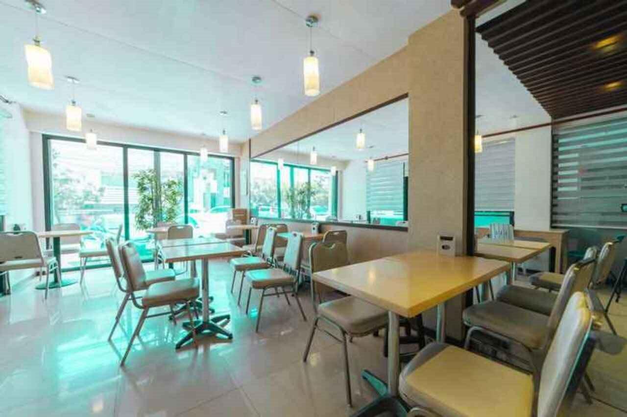 La Anclar Hotel Davao City Exteriör bild