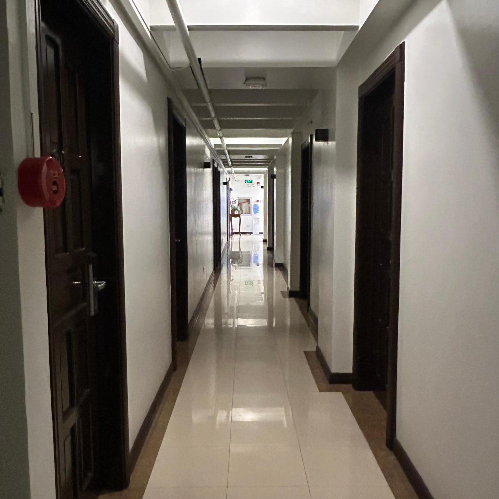 La Anclar Hotel Davao City Exteriör bild
