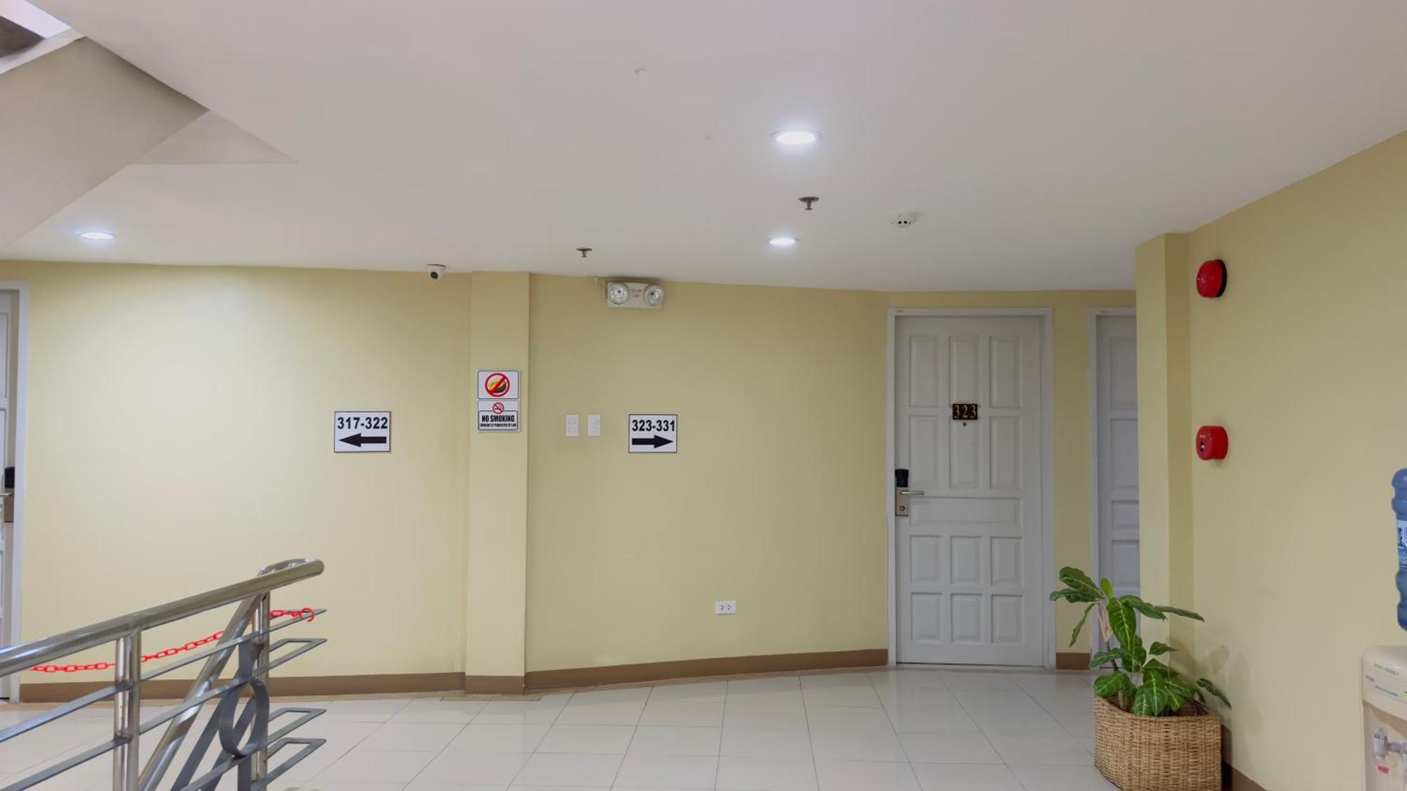 La Anclar Hotel Davao City Exteriör bild