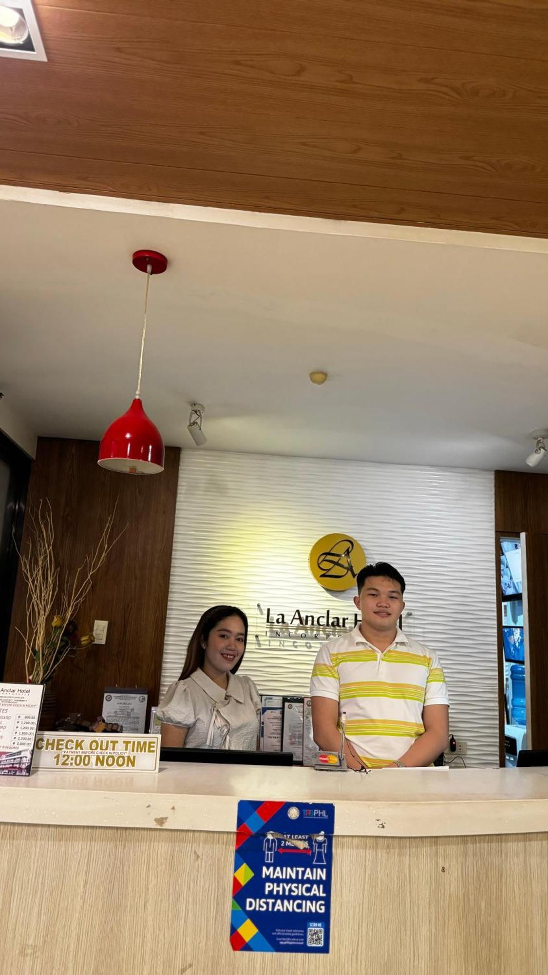 La Anclar Hotel Davao City Exteriör bild