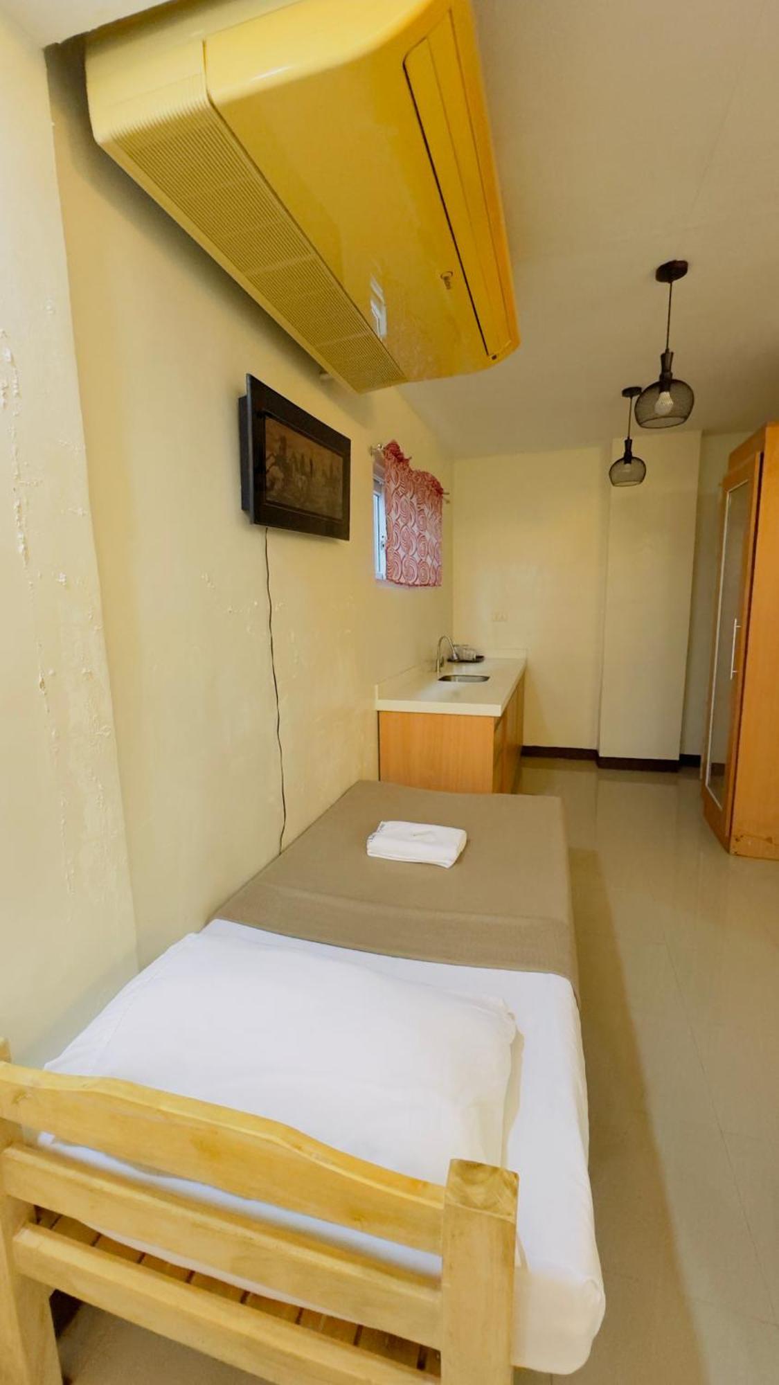 La Anclar Hotel Davao City Exteriör bild