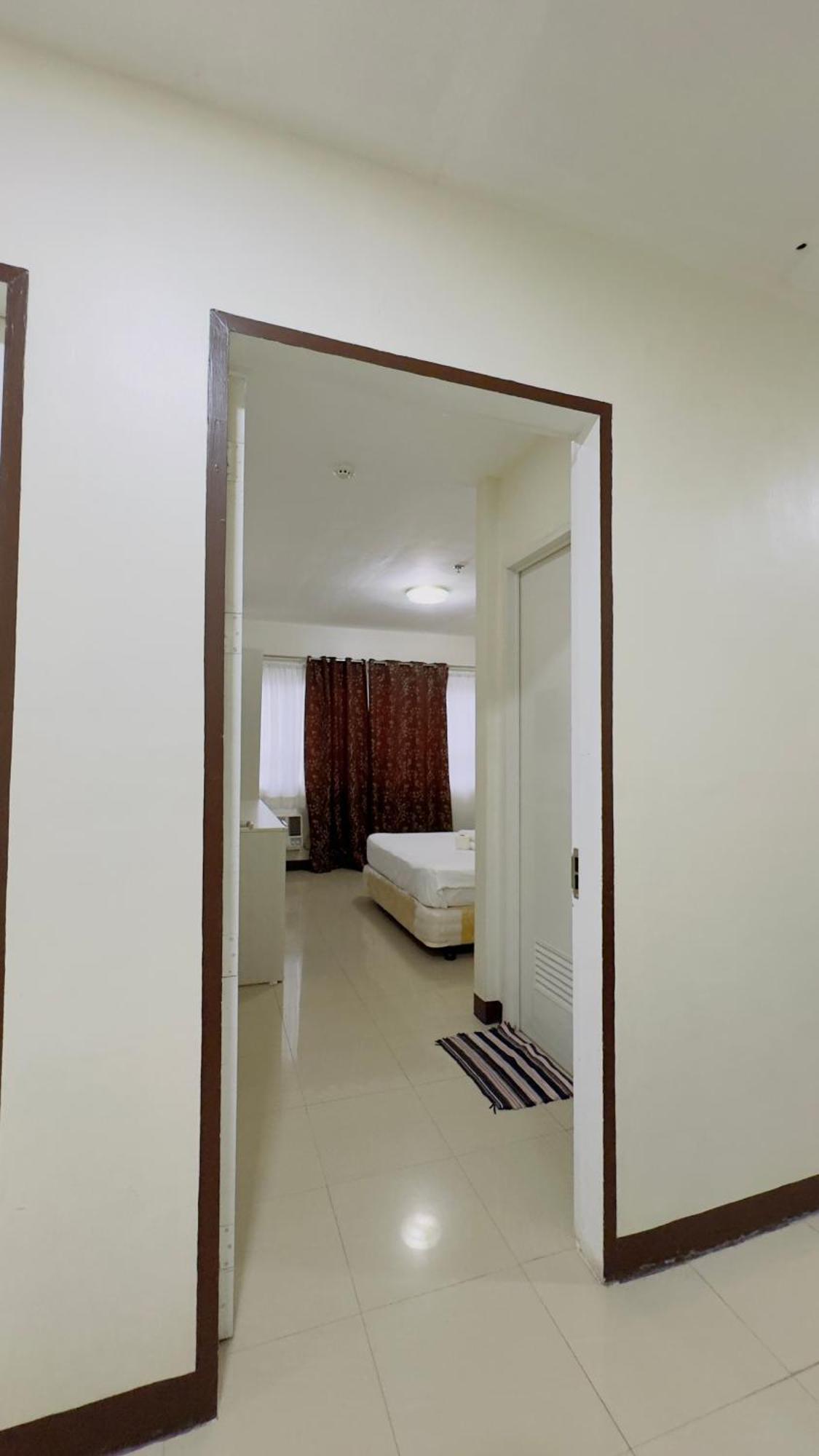 La Anclar Hotel Davao City Exteriör bild