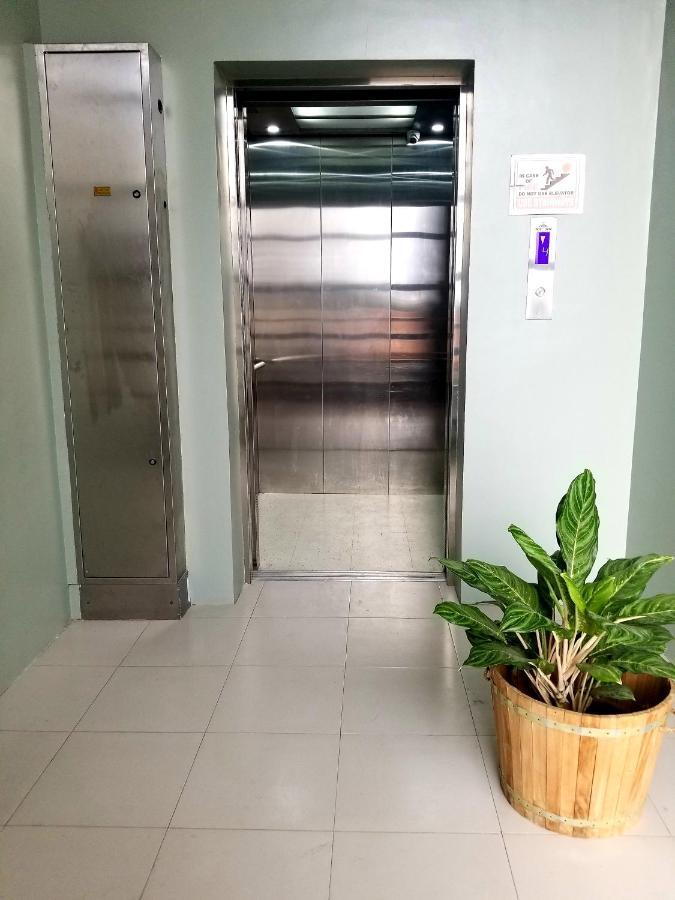 La Anclar Hotel Davao City Exteriör bild